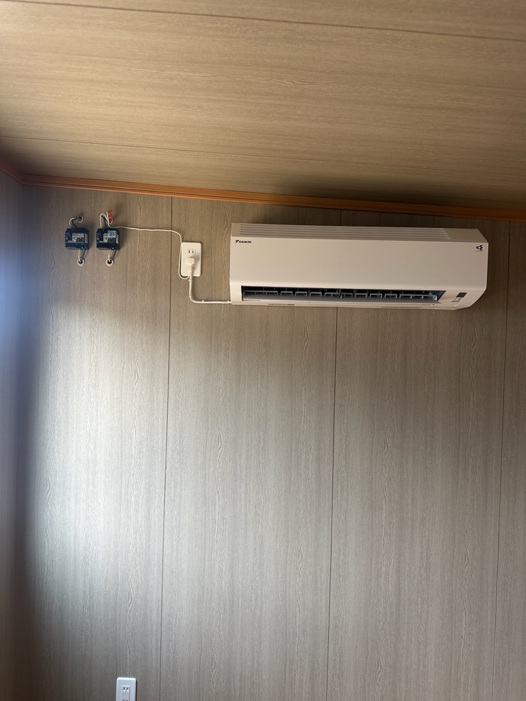 伊豆の国市・T様邸
ダイキンエアコン新規取付
施工後